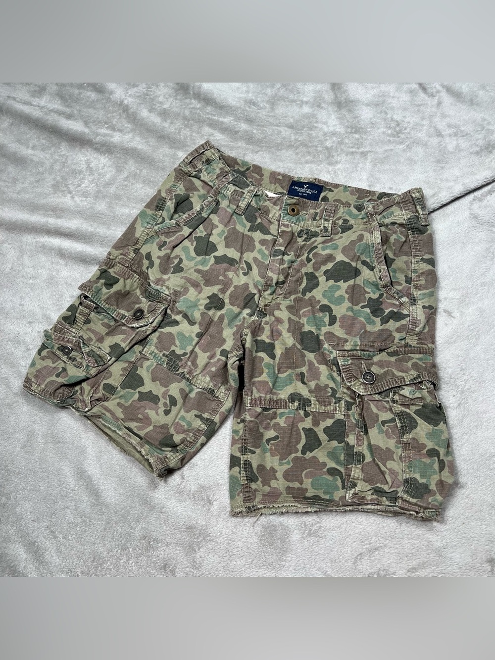 Y2K American Eagle Camo Cargo Shorts Mens 30 Green Duck Frog Paratrooper Ripstop
